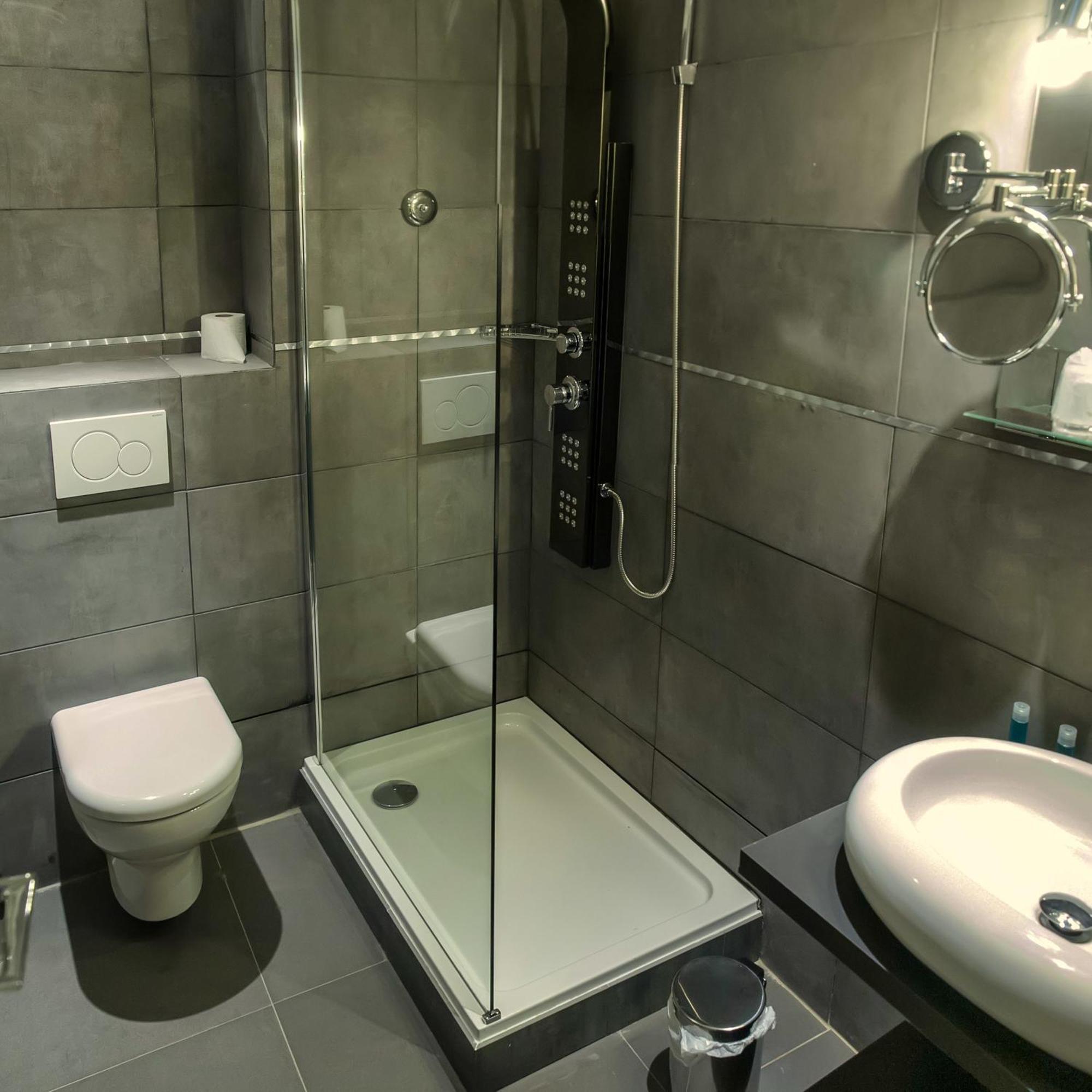 Superior Double or Twin Room with Balcony,1317509446:JPEG