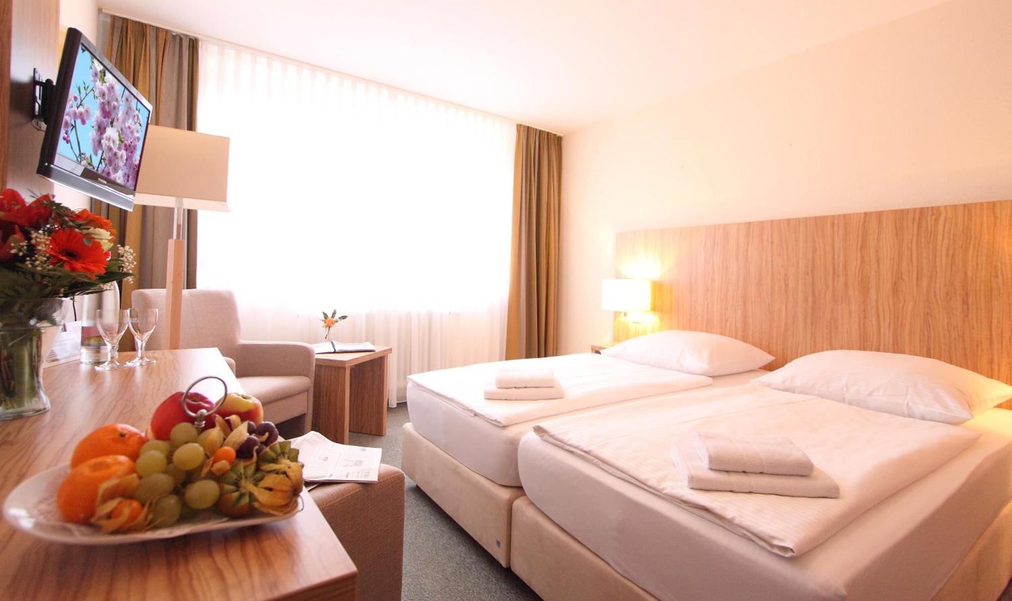 Doppelzimmer mit Gartenblick