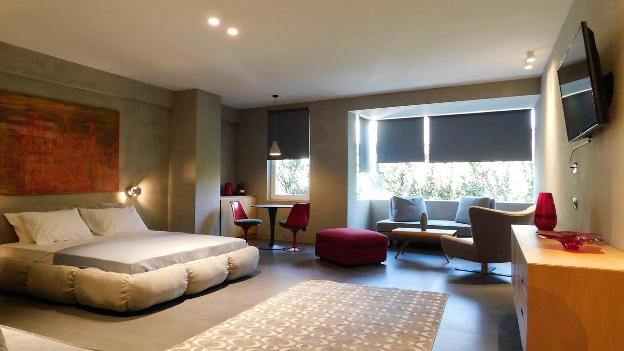 Superior Suite with Garden View
