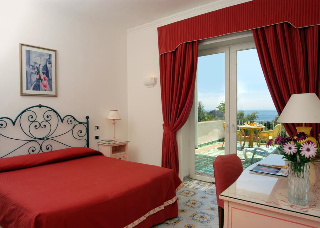 Chambre Deluxe Double ou Lits Jumeaux
