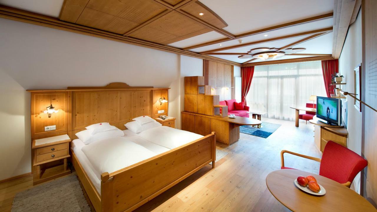 Suite with Mountain View