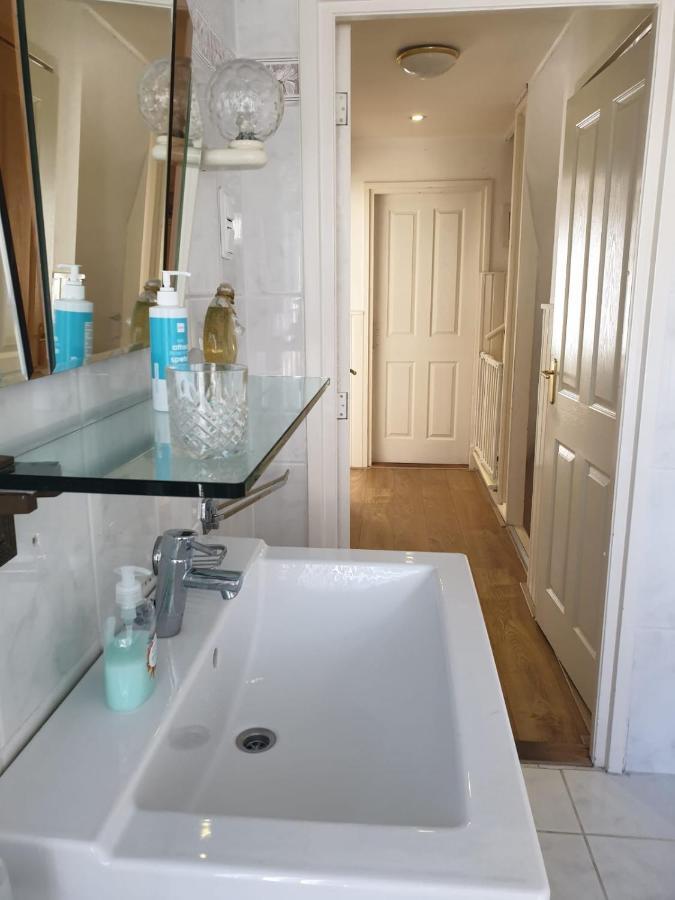 Standaard Tweepersoonskamer met Gedeelde Badkamer