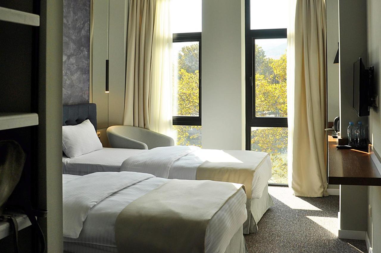 Twin Room River View,738890743:JPEG