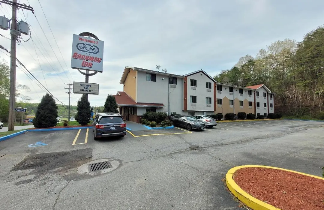 Raceway Inn-1