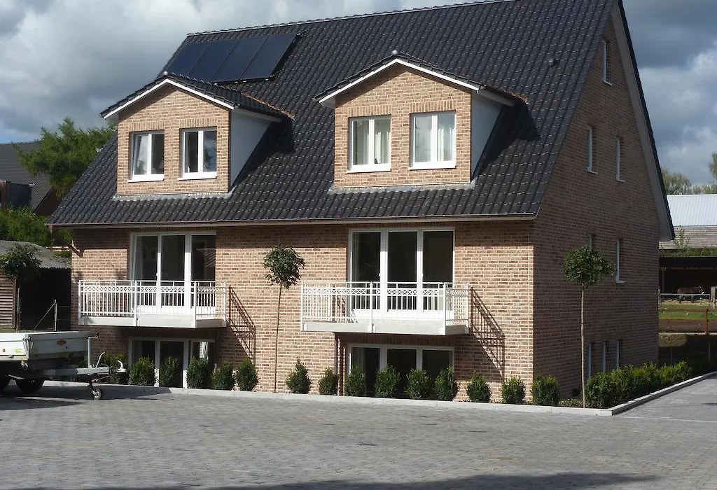 Hotel und Landhaus 'Kastanie'-1