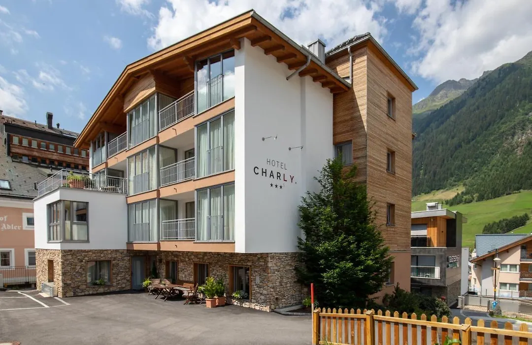 Hotel Charly-1