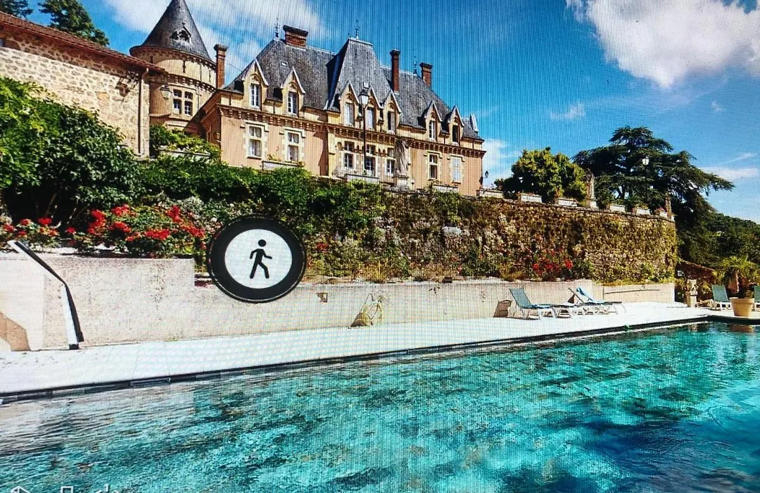 Chateau D'Urbilhac-1