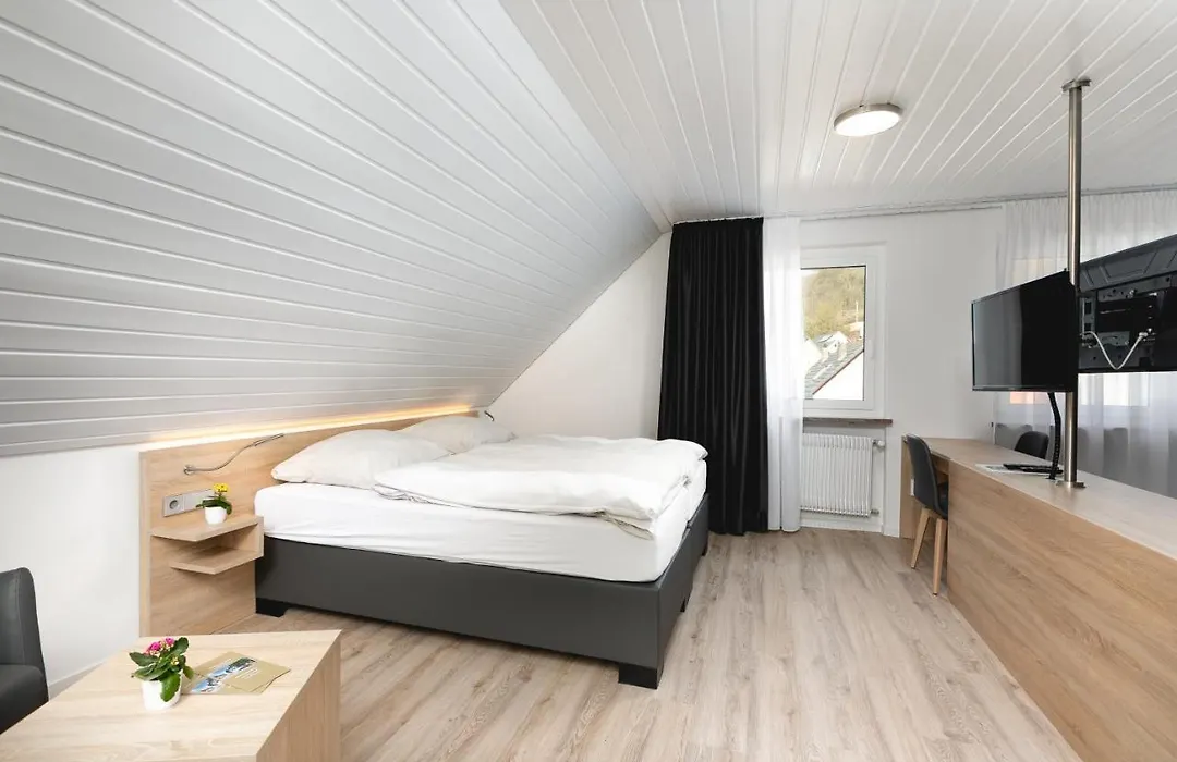 Zur Blume Hotel&Restaurant Efringen-Kirchen bei Basel-1