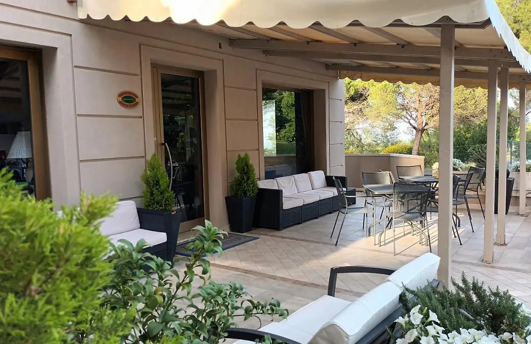 Hotel Tirrenia-1