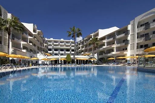 Luna Miramar Club-1