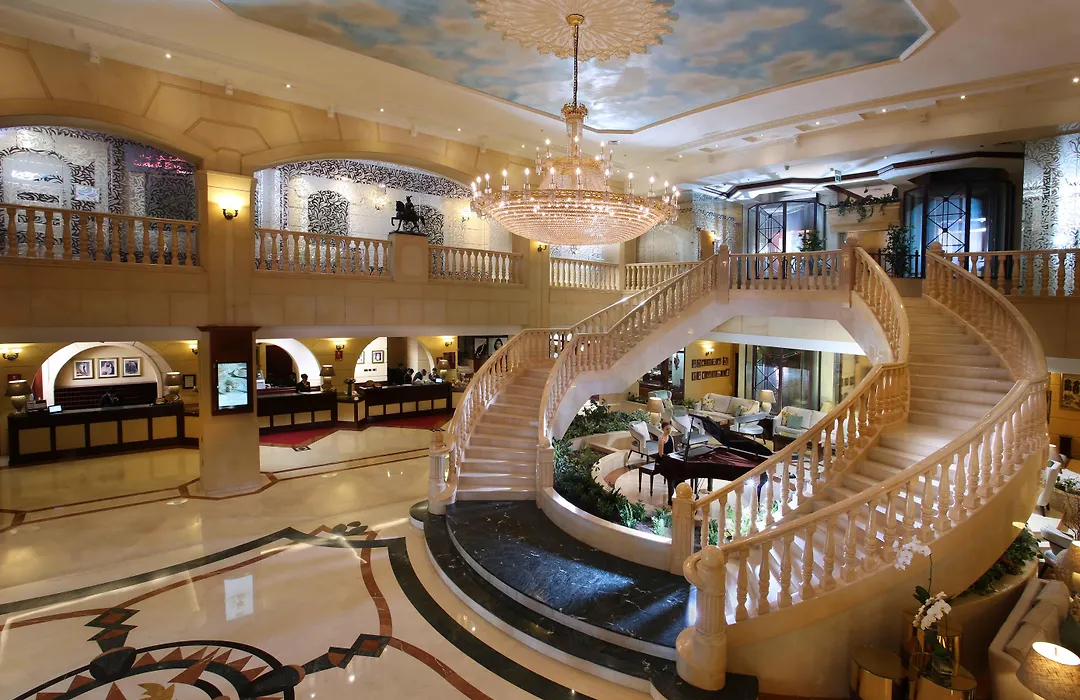 Knight Castle Hotel-1