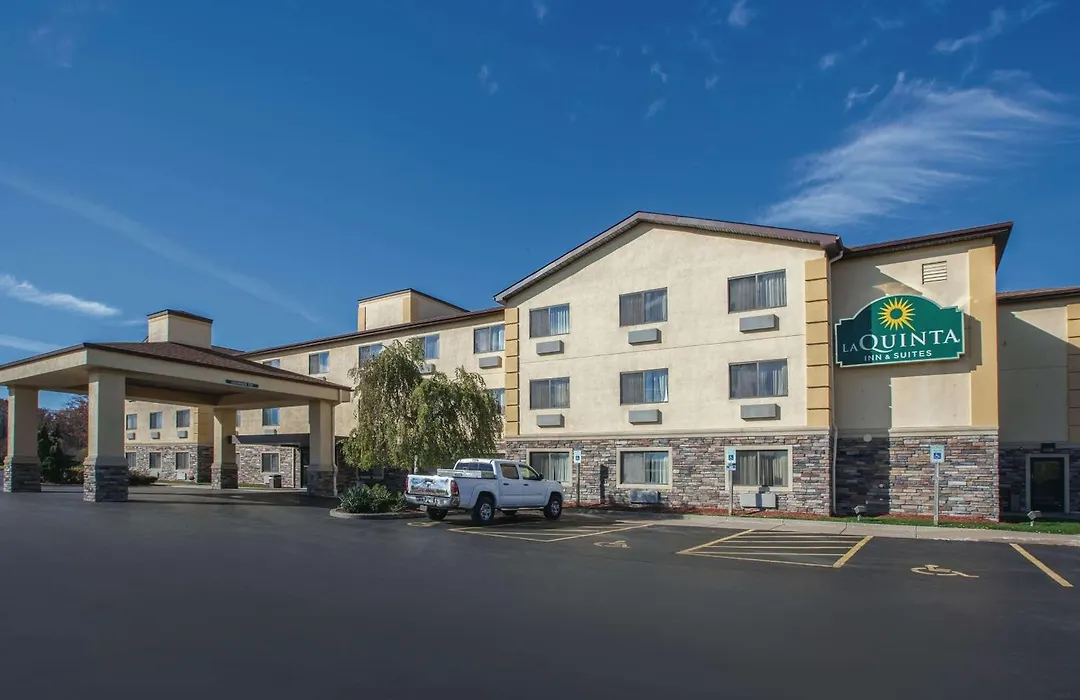 La Quinta By Wyndham Erie-1