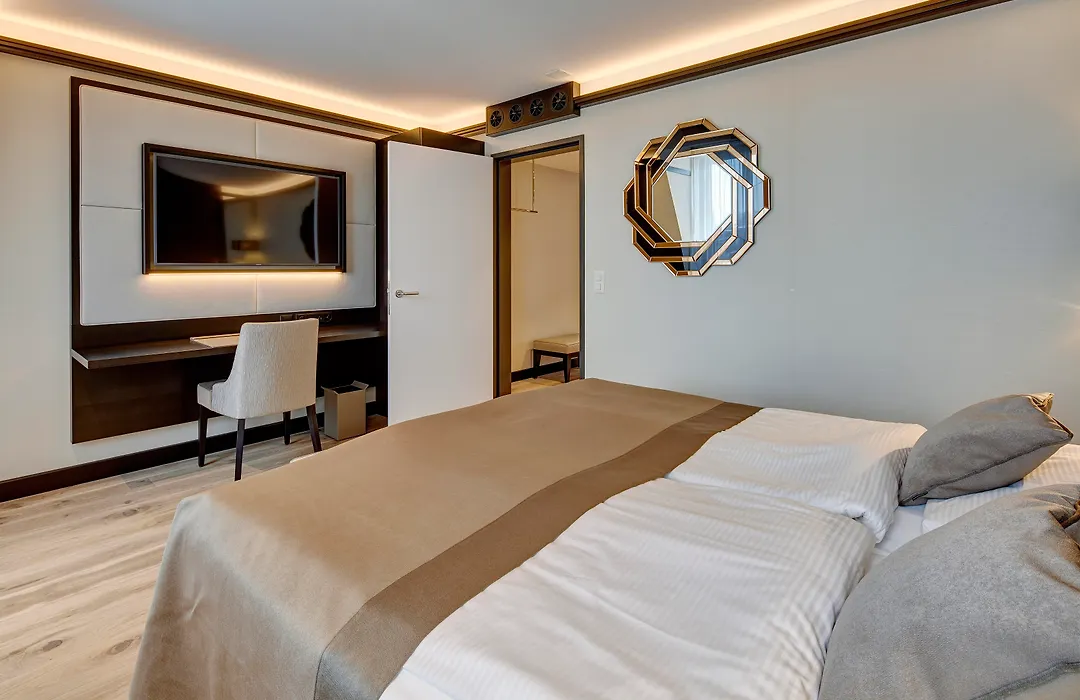Hotel Monopol Luzern-1