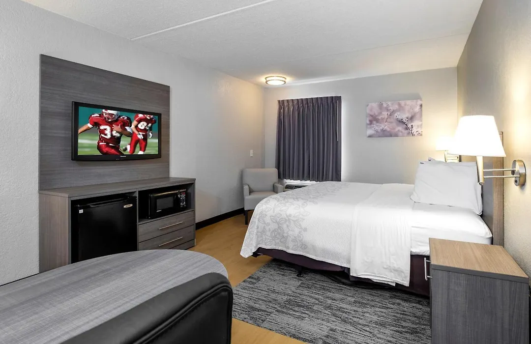 Red Roof Inn Plus Boston - Mansfield - Foxboro-1