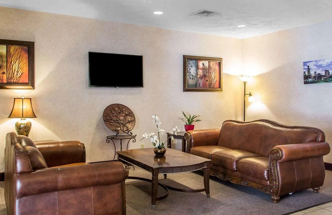 Quality Inn Merrillville-1