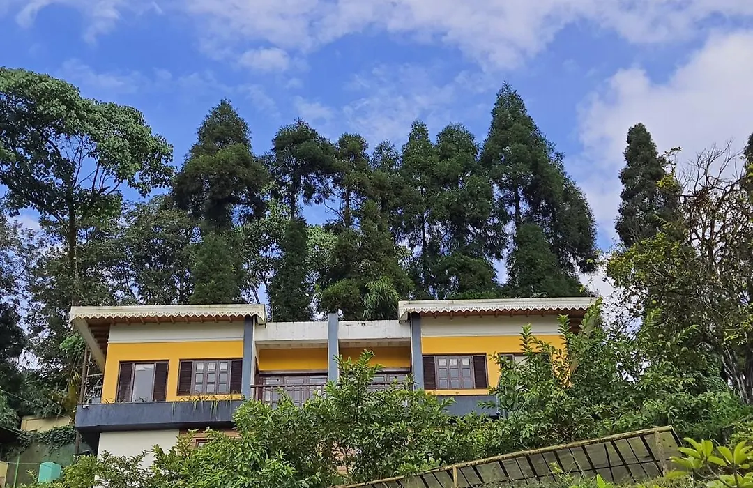 Chamong Chiabari Mountain Retreat-1