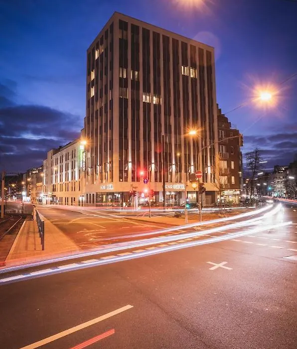 Henri Hotel Düsseldorf Downtown-1