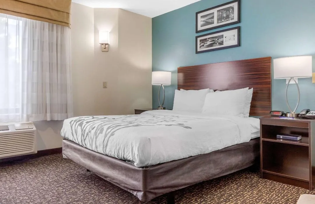 Sleep Inn & Suites Johnson City-1