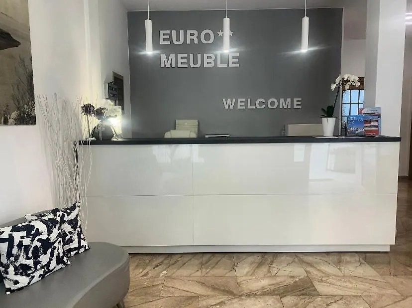 Euro Meublé-1