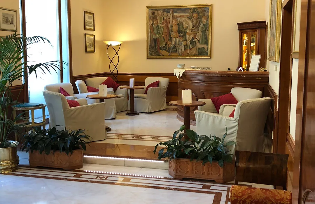 Hotel Pierre-1