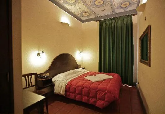 Hotel Panda-1