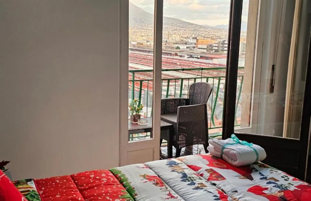 Blue Crystal Napoli Rooms-1
