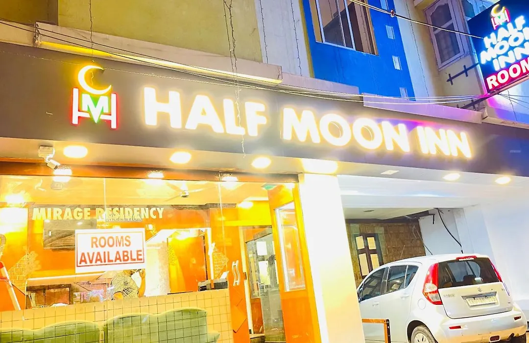 Half Moon Inn-1