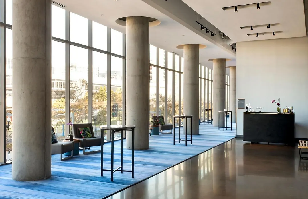 Aloft By Marriott Boston Seaport District-1