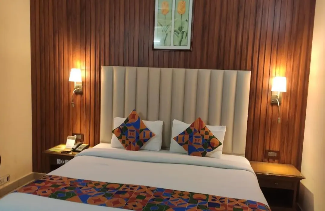 Hotel Conclave Executive-1