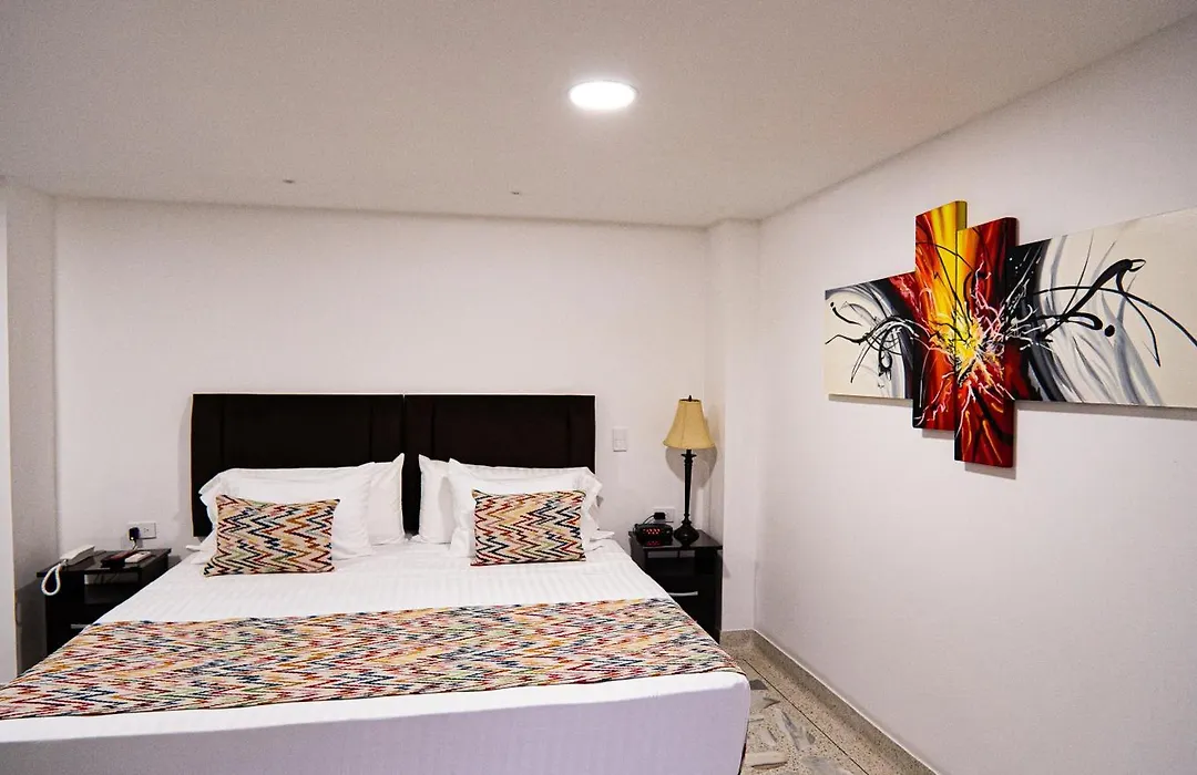 Hotel Arisha Cali-1