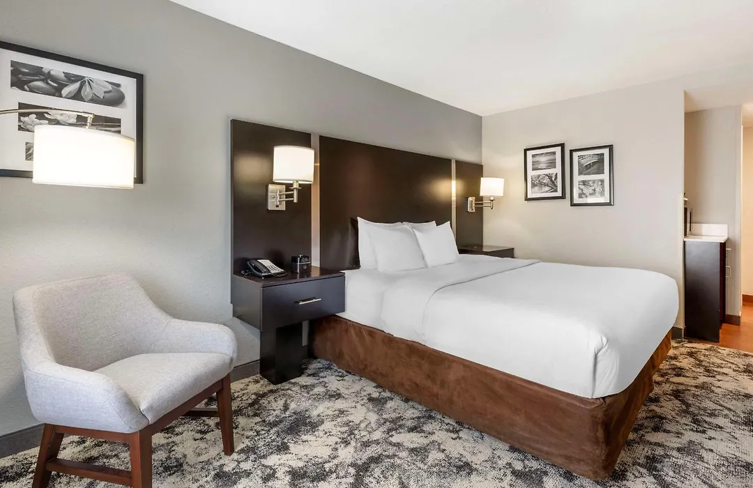 Best Western Plus Fairburn Atlanta Southwest-1