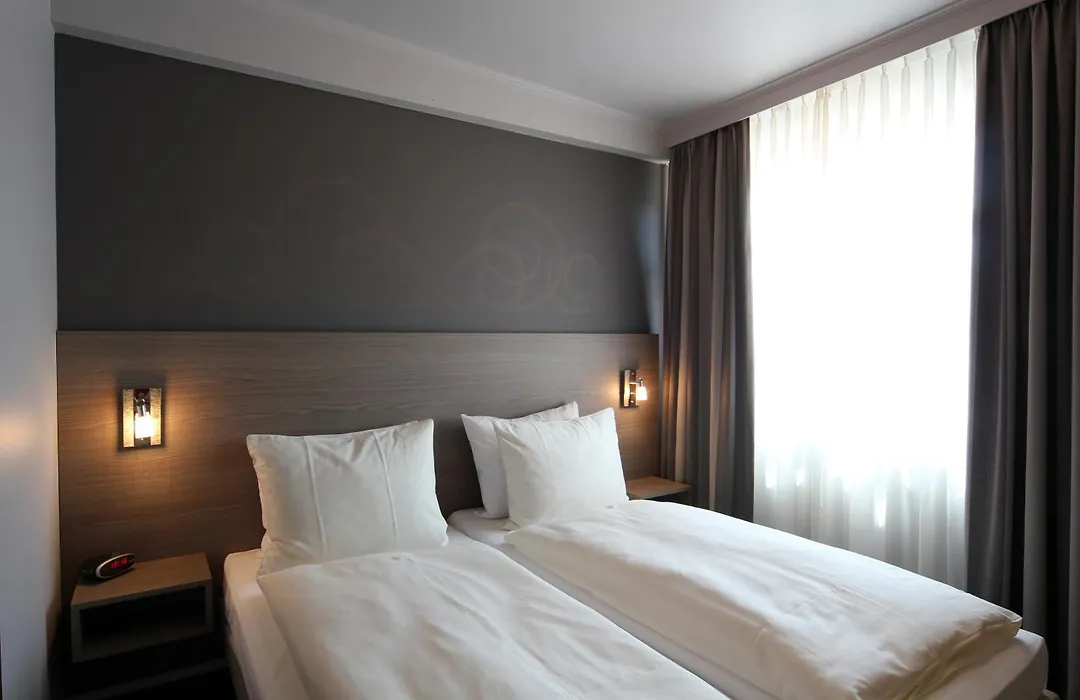 Grand Hotel Monopole-1