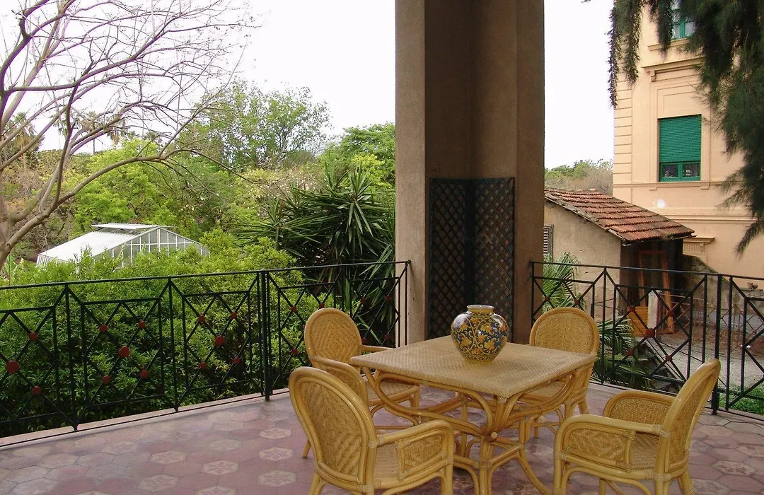 Hotel Villa Archirafi-1