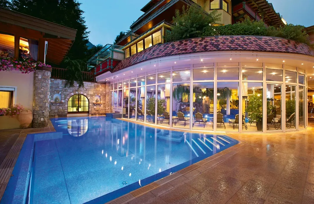 Wellnessresidenz Alpenrose-1