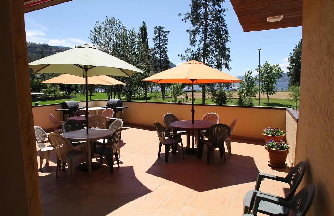 Waterfront Inn-1