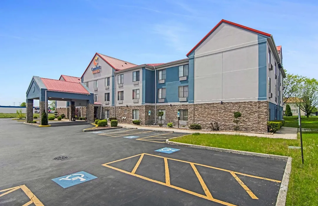 Comfort Suites Near I-80 And I-94-1