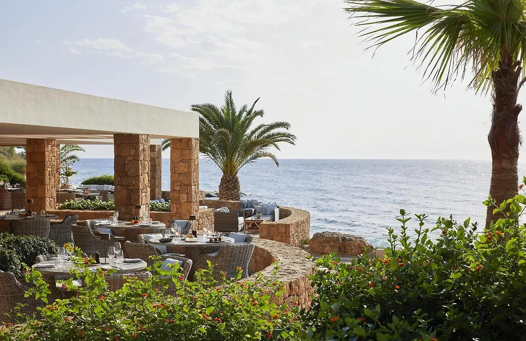 Sani Club-1