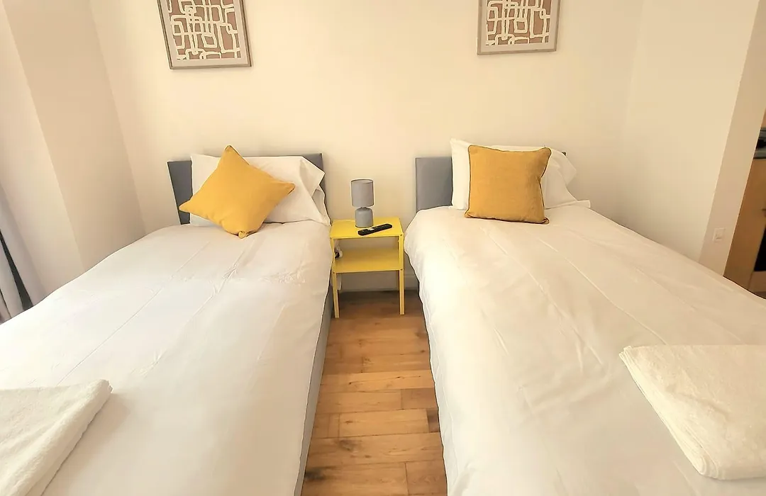 London En-Suite Double Rooms - Leytonstone E11-1
