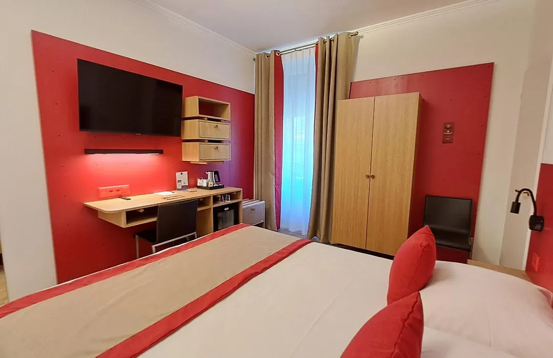Hotel International & Terminus-1