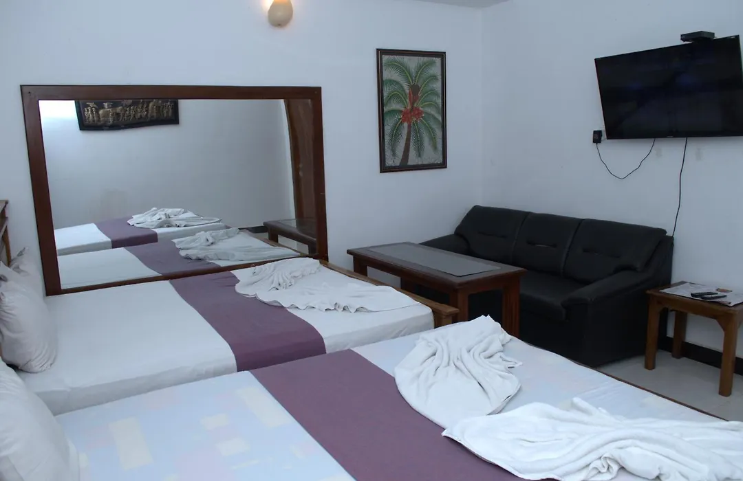 Lavinia Blue Hotel-1