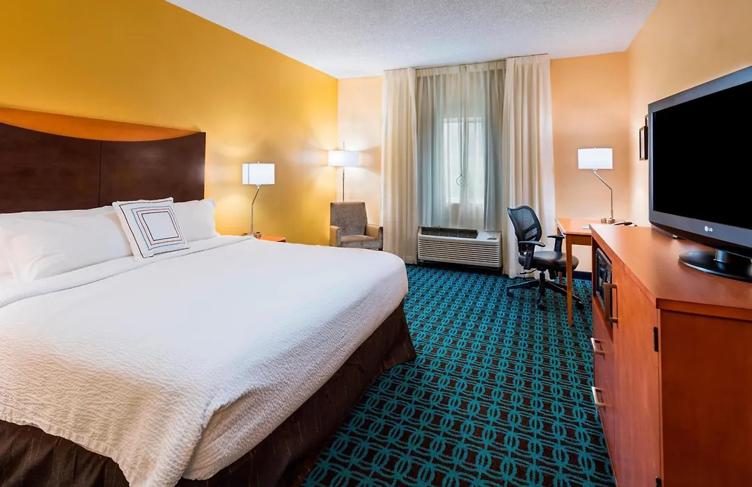 Fairfield Inn And Suites St Petersburg Clearwater-1