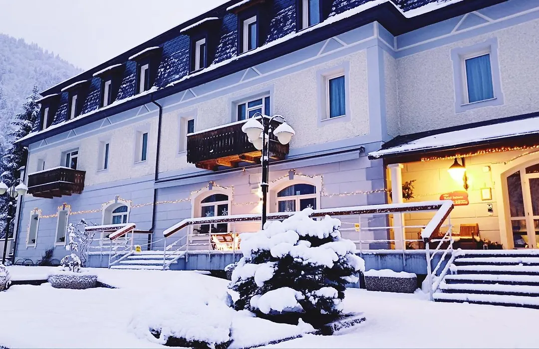 Hotel Saisera-1