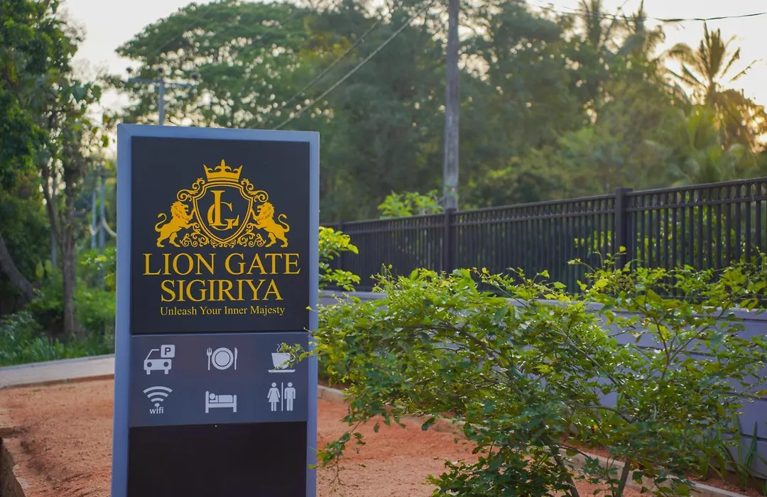 Lion Gate Hotel Sigiriya-1