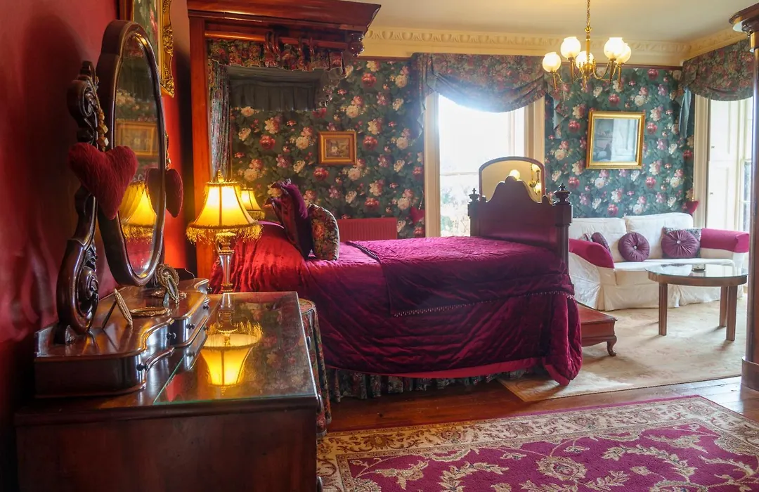 Harrisons Hall Bed & Breakfast-1