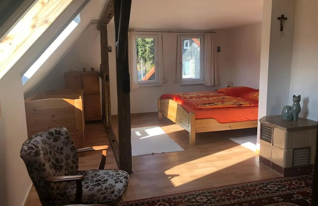 Ferienhaus Schwalbennest-1