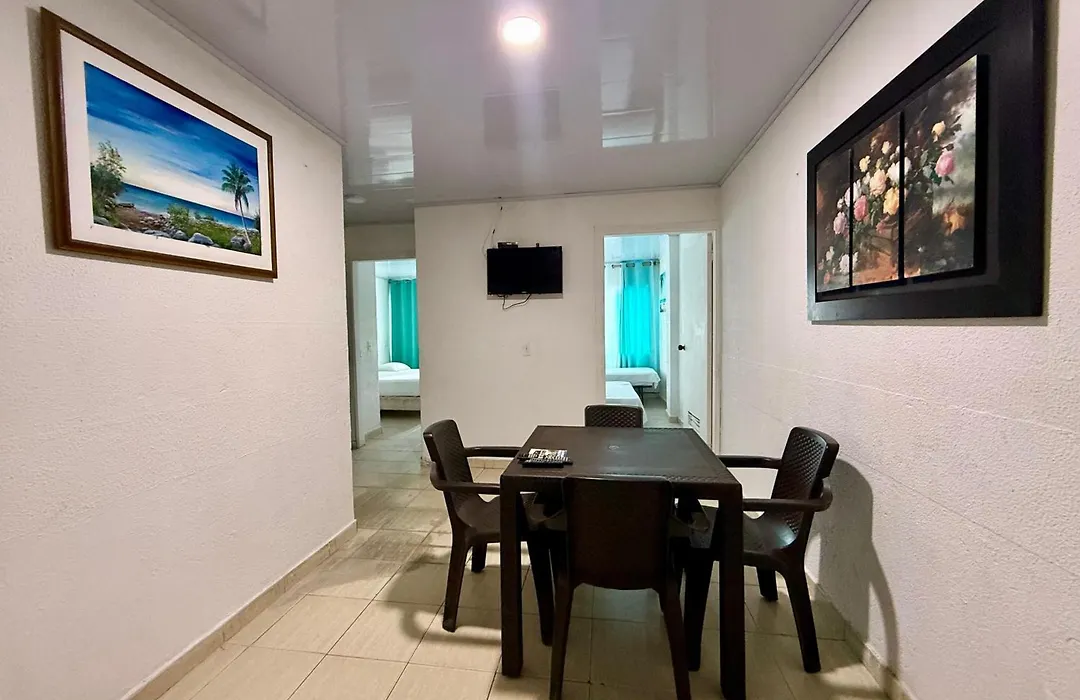 Aparta Hotel Fama-1