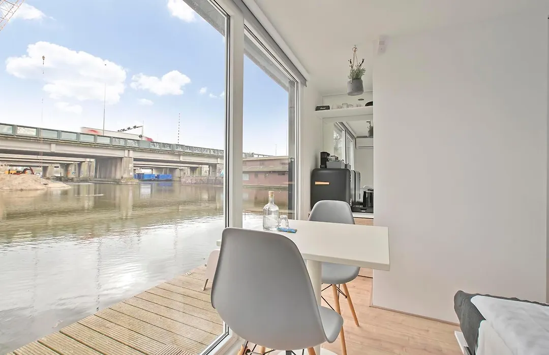 HouseBoat the New Lake - Nieuwe Meer-1