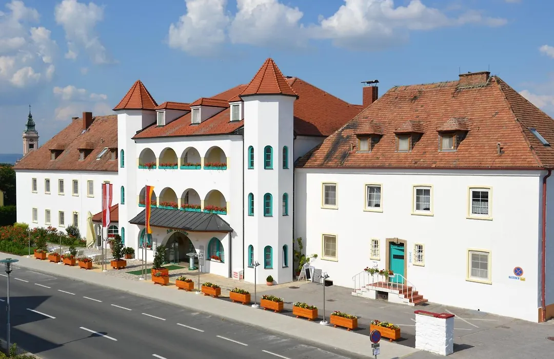 Hotel Am Greiner-1