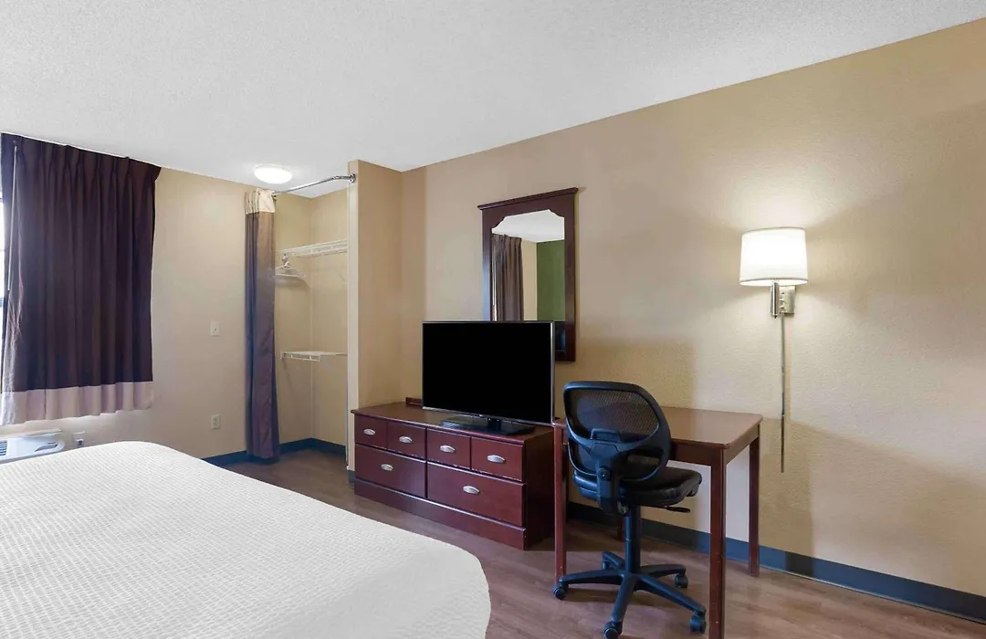 Extended Stay America Suites - Houston - Katy Freeway - Energy Corridor-1