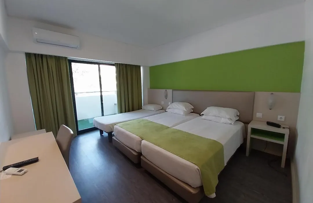 Hotel Navegadores-1